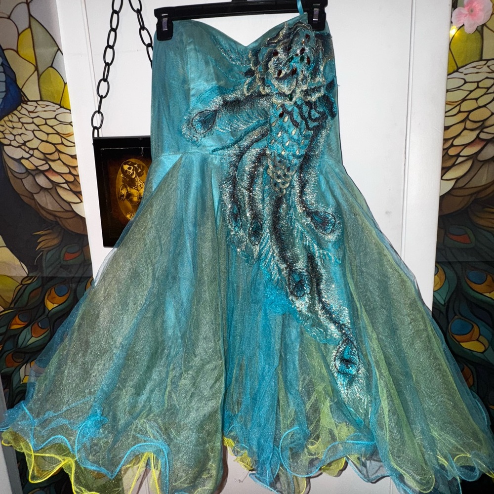 Fiesta Strapless Turquoise and Lime Dress